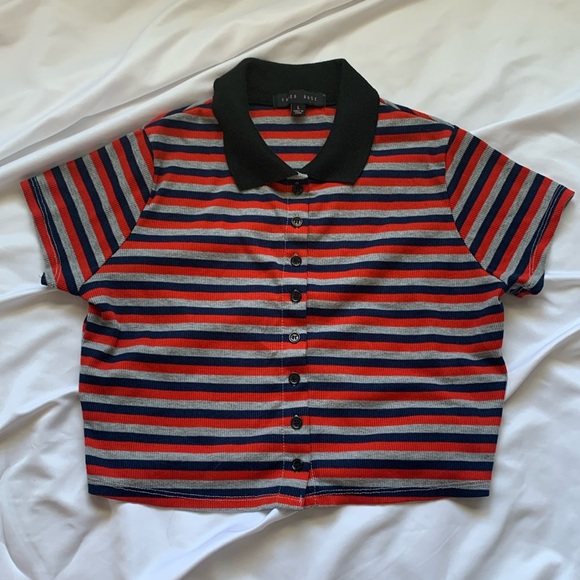 Cropped fitted button up striped top - Picture 2 of 4